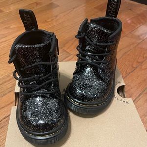 DR. MARTENS Glitter Combat Boots